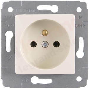 VALENA Gniazdo 2P+Z KREMOWY