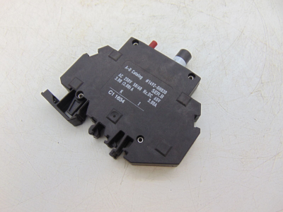1492-GH030 Miniaturowy wyłącznik 1P/3.0A