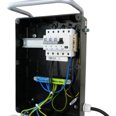 pol_pl_Rozdzielnica-budowlana-na-stojaku-z-kablem-TD-S-FI-SKHU-6x230V-Schuko-Doktorvolt-9351-17262_4.jpg