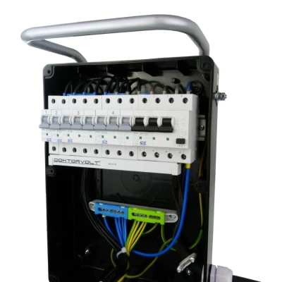 pol_pl_Rozdzielnica-budowlana-na-stojaku-z-kablem-TD-S-FI-SKHU-32A-16A-4x230V-Schuko-Doktorvolt-9368-17263_4.jpg