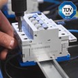 pol_pl_Rozdzielnica-budowlana-z-kablem-TR-S-SKH-32A-2x16A-4x230V-Schuko-4753-14251_3.jpg
