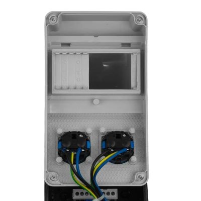 pol_pl_Rozdzielnica-budowlana-XS-S-FI-16A-2x230V-erbetka-IP54-zabezpieczenia-Siemens-gniazda-Doktorvolt-DV-5527-D-19885_2.jpg
