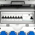 pol_pl_Rozdzielnica-budowlana-16A-32A-CEE-4x230V-z-wtyczka-i-kablem-TGD-S-FI-z-zabezpieczeniami-VDE-Doktorvolt-DV-6043-D-20371_4.jpg